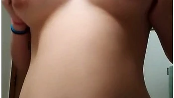 milf,blonde,big-ass,french,amateur