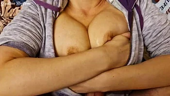 boobs-massage,russian,homemade,amateur-blowjob,couple