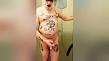 pissing,anal,enema,goth,nipples