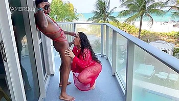 buxom,bbw,interracial,thick,booty