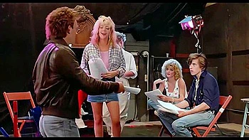 3some,blonde,wife,group-sex,milf