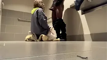 pawg,deepthroat,sloopy,bbc,gagging