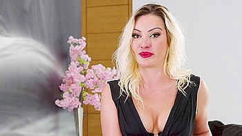 amateur-threesome,anal-fuck,milf,threesome,big-cock-anal-sex