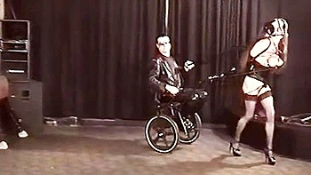 slave,bdsm,standing-sex,hd,bondage