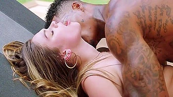 milf,mom,hd,teen-18,young-18