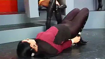 dominatrix,boots,femdom,hogtied,hd