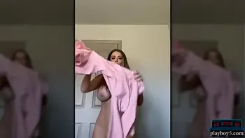 butt,huge-tits,big-butt,british,tits