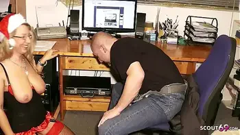 weihnachten,mature,milf,big-boobs,bigtits