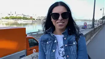 pornstar,fuck-fan,pussyfucking,natural-tits,milf