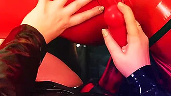 lesbian,stockings,big-tits,brunette,latex
