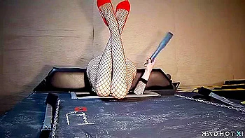 public,glory-hole,fetish,deepthroat,brunette