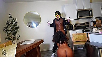 big-tits,brunette,hooters,juggs,deepthroat