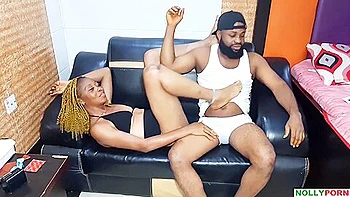 amateur,blonde,black,small-tits,hd