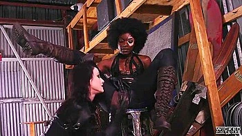 cunnilingus,black,lesbian,ebony,ebony-lesbian