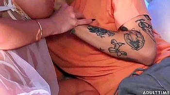 booty,fantasy,milf,deepthroat,blonde