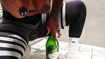 black,toys,anal-fuck,sologirl,ebony-amateur