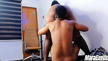 milf-big-ass,busty-amateur,housewife,black,booty