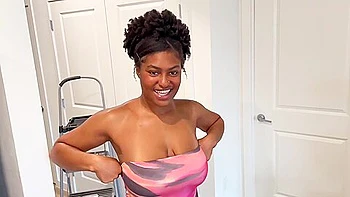 big-cock,ebony-milf,big-tits,knockers,juggs