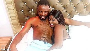 big-ass,brunette,veiny,hd,booty-shake