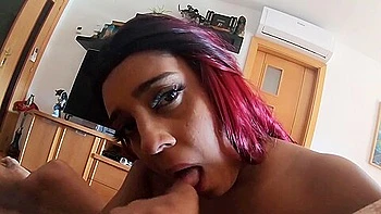 amateur-milf,cumshot,mom,black,throat