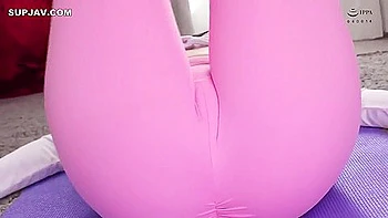 lace,asian-big-ass,underwear,asian-fetish,brunette