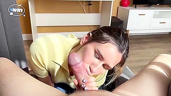 coed,student,cum-in-mouth,veiny,throat