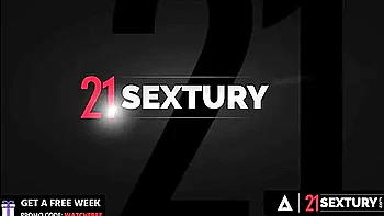 brunette,compilation,threesome,busty,lesbian-milf