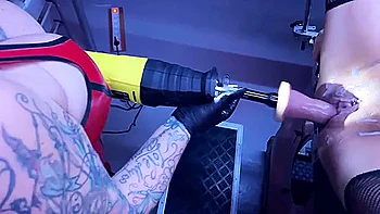 hd,mature-lesbian,blonde,dildo,stockings