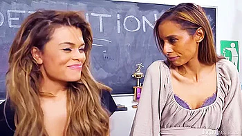 brunette,dyke,lesbian,hd