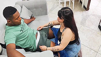 russian-amateur,busty-amateur,knockers,dick,latina-big-ass