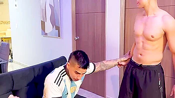 huge-tits,latino,juggs,hooters,big-tits