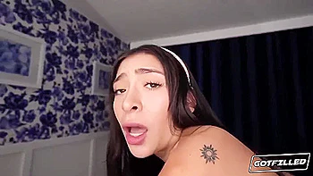 knockers,homemade,teen-18,dripping,big-ass