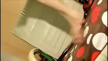 fingering,squirting,juicy-pussy,milf,squirt