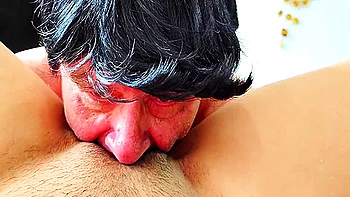 juggs,busty,big-tits,mature,melons