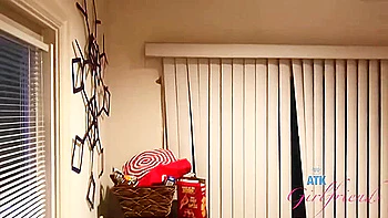 piercing,hd,tiny-tits,behind-the-scenes,amateur