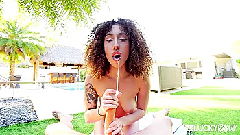 outdoor,fetish,teens,latina,pov