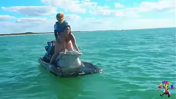 gibby-the-clown,viral,big-ass,small-tits,cosplay