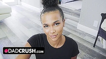 huge-tits,knockers,booty-shake,booty,busty