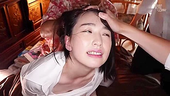 deepthroat,japanese,asian,pov,brunette