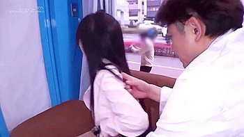 brunette,asian,japanese,hd,deepthroat