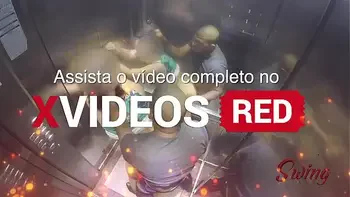 flagrante,bbw,sexo-no-elevador,metendo-na-gordinha,comendo-a-gordinha