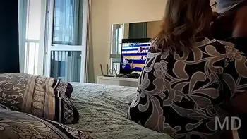 saggy-tits,big-boobs,milf,big-tits,macromastia