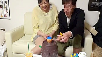 japanese,japanese-milf,huge-tits,teens,boobs