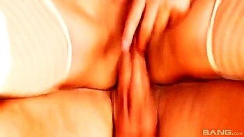 blonde-milf,skinny,tiny-tits,mom,cougar