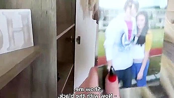 amateur-wife,amateur-milf,footjob,public-sex,asian-amateur