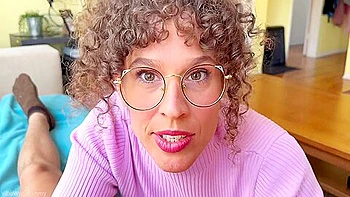 pov,big-ass,milf-pov,gaping-hole,american