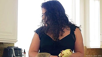 anal,hooters,interracial-anal-sex,mom,red-head