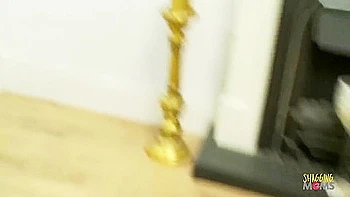 blonde,creampie-milf,mom,pussy-eating,cumshot