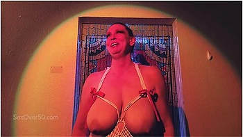 reality,sucking-dick,big-ass,pov,handjob