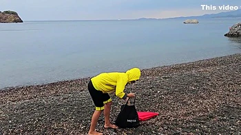 fetish,hirsute,public,milf-big-ass,reality